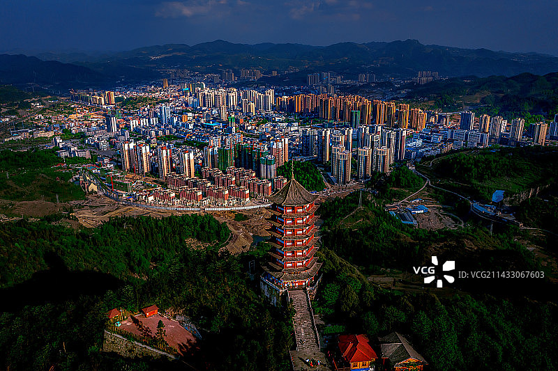 航拍习水县城图片素材