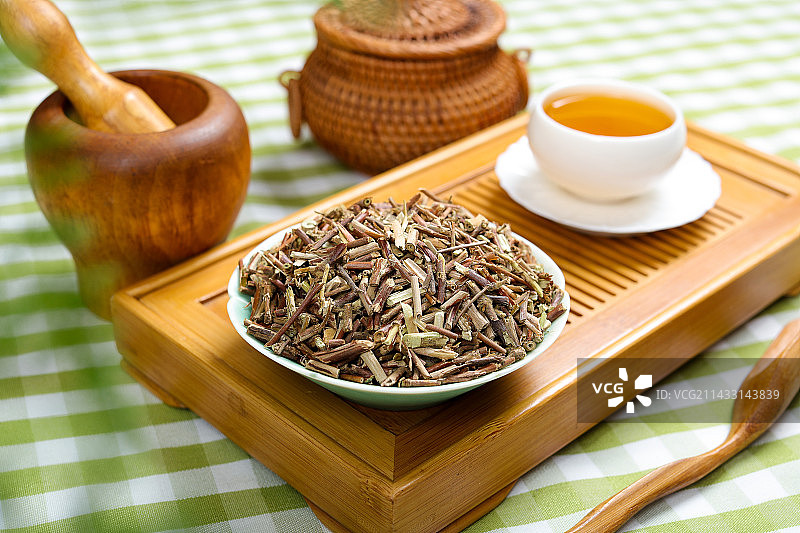 传统中医学中草药材忍冬藤图片素材