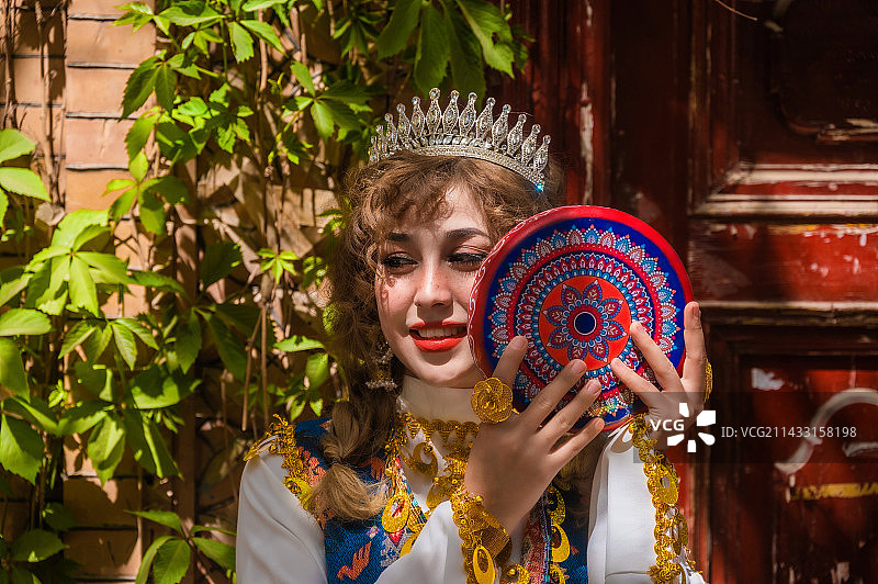 新疆 民族服饰 少女图片素材