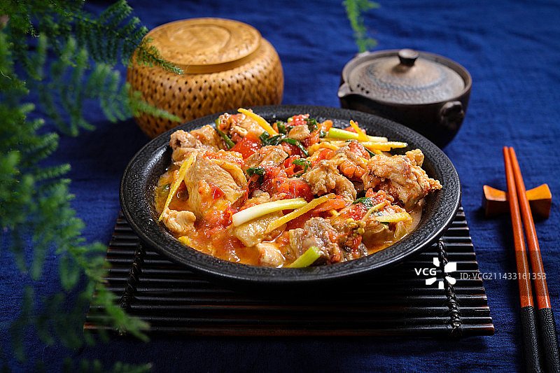 美味下酒菜西红柿红烧鸡块图片素材
