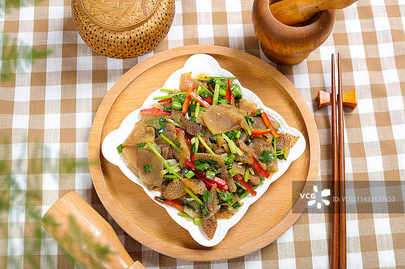 开胃爽口家常菜凉拌海蜇皮图片素材