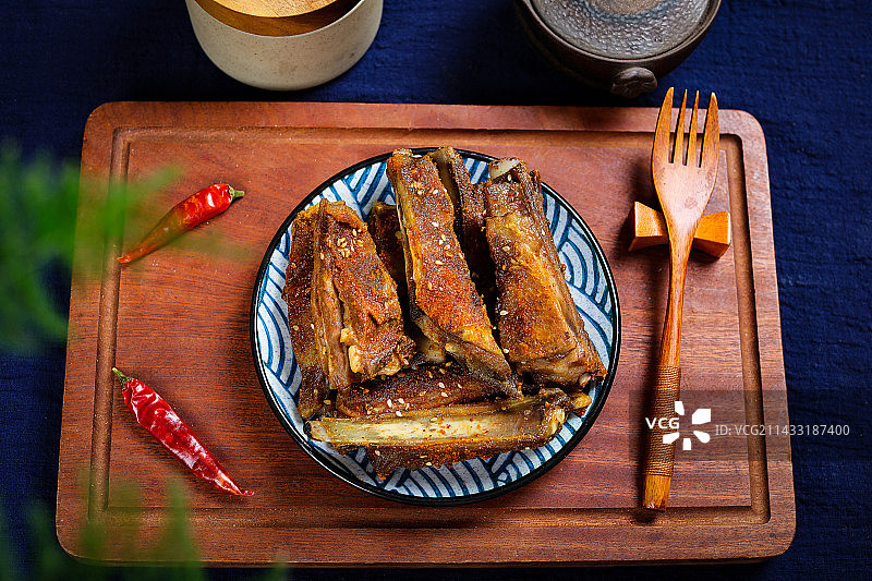 特色美食菜肴烤羊排骨图片素材