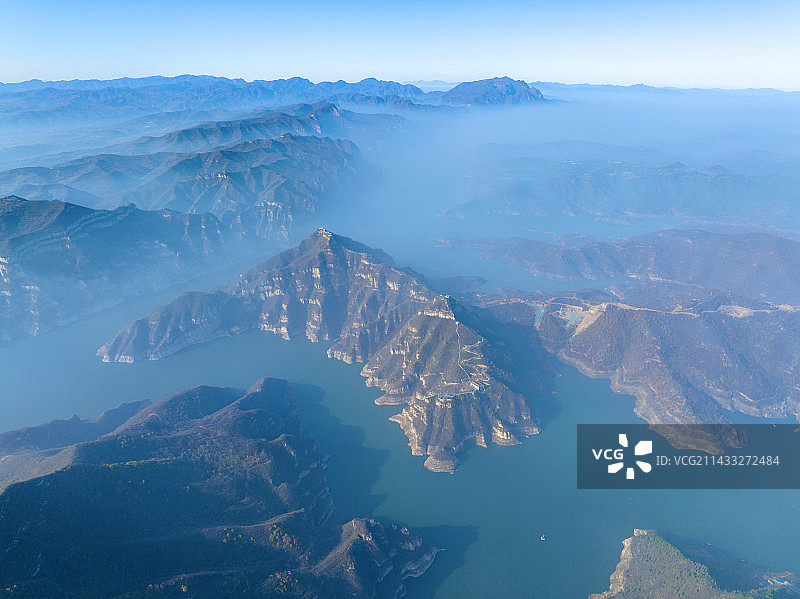 黄河中游最后一个峡谷，黄河三峡（八里峡），小浪底位于峡谷出口图片素材