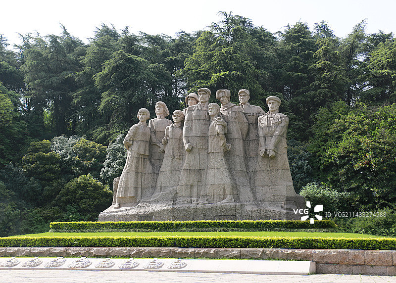 南京雨花台烈士群像图片素材