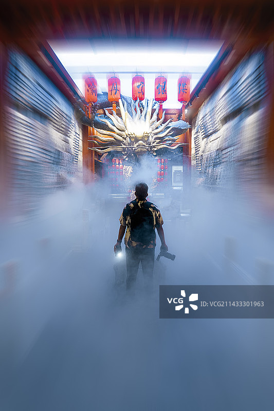 潜龙在渊图片素材