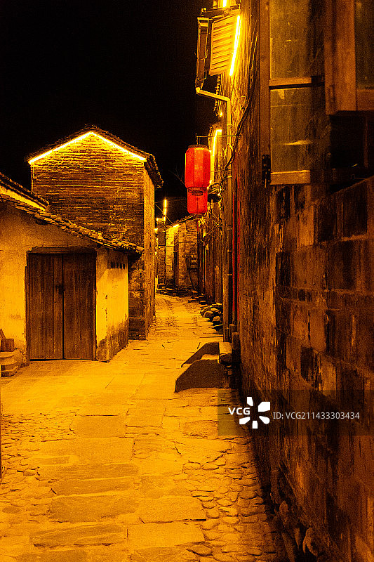 江西瑶里古镇的夜景图片素材
