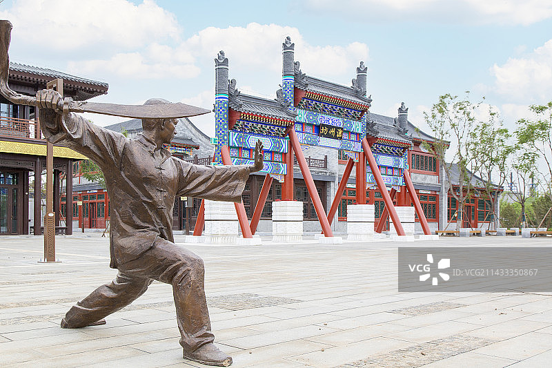 河北沧州“园博园”沧州武术雕塑图片素材