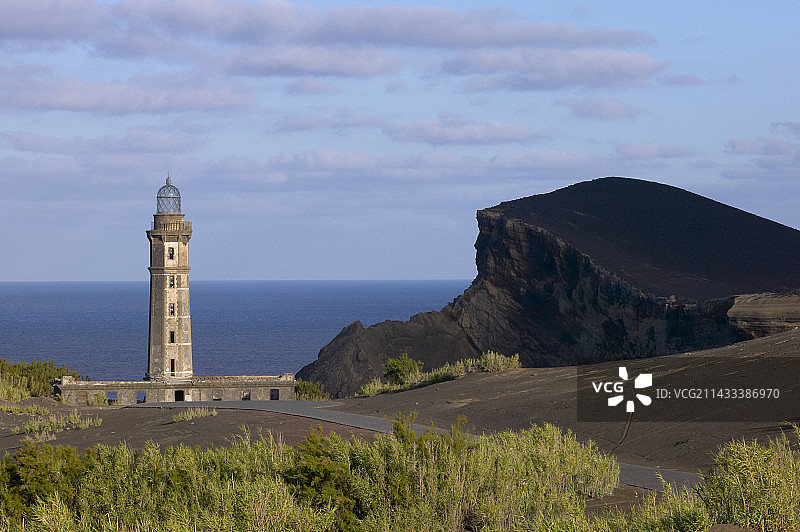 法亚尔岛上的灯塔图片素材