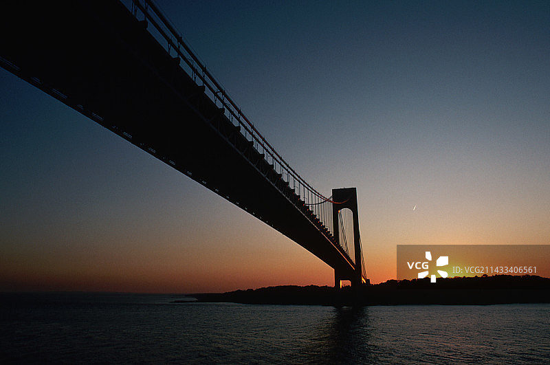 韦拉扎诺海峡大桥图片素材