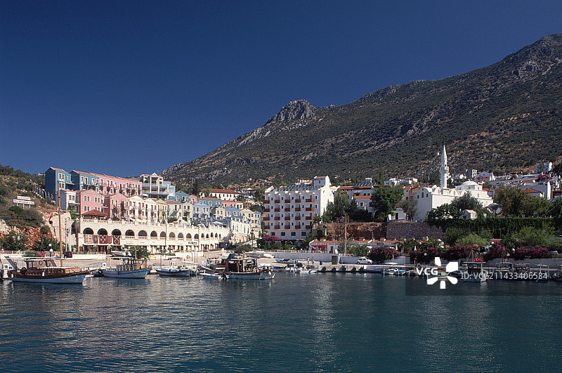 土耳其海岸的港口小镇卡尔坎图片素材
