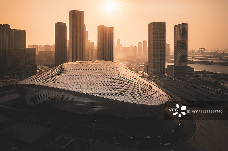 辽宁大连市东港音乐喷泉广场大连国际会议中心图片素材