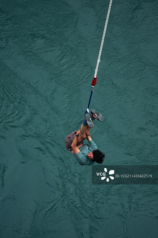 理查德·莫里斯的蹦极运动图片素材