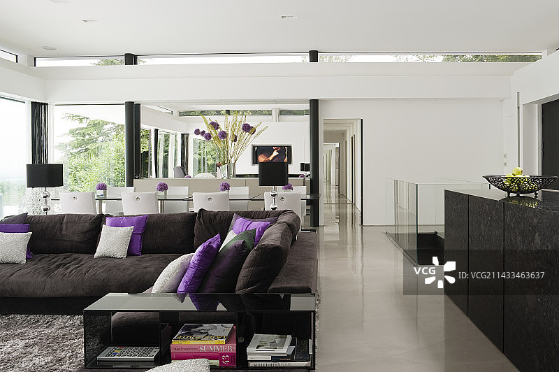 拥有先进内部设施的豪华洋房图片素材