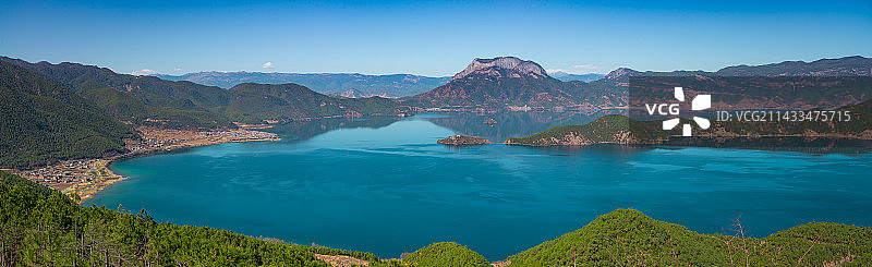 泸沽湖全景图片素材