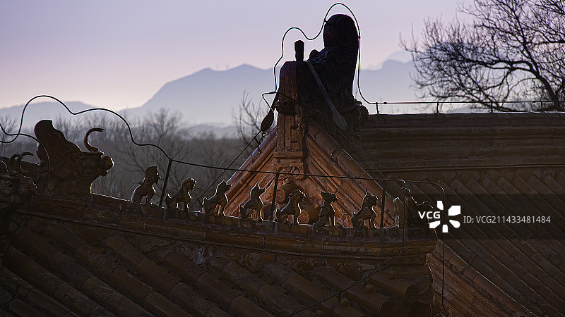 北京颐和园万寿山，千年的守卫图片素材