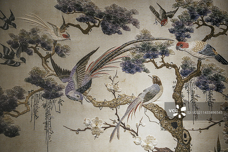 苏绣百鸟朝凤图片素材