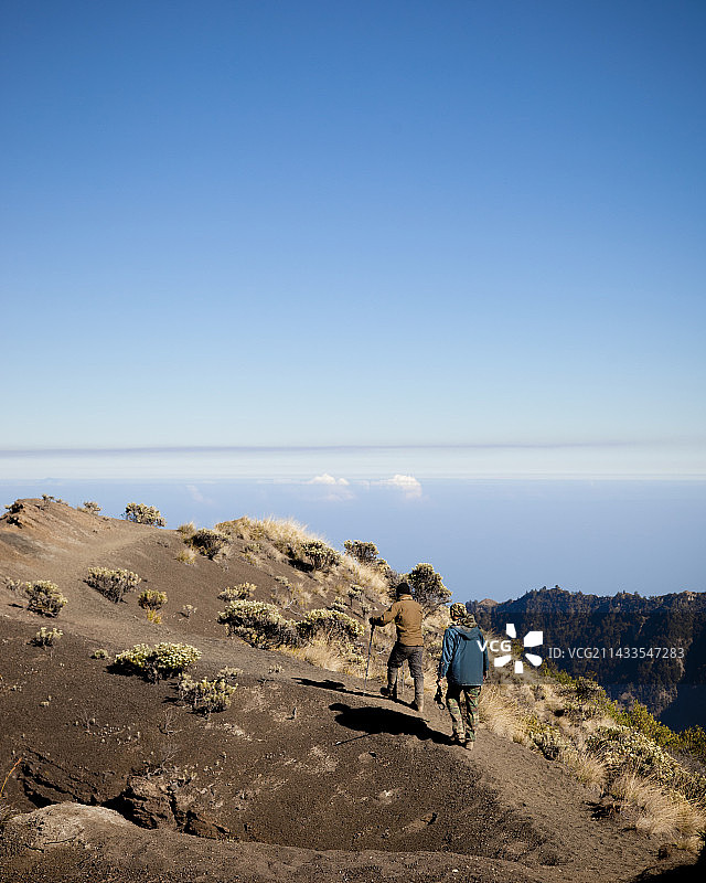 龙目岛林贾尼火山图片素材