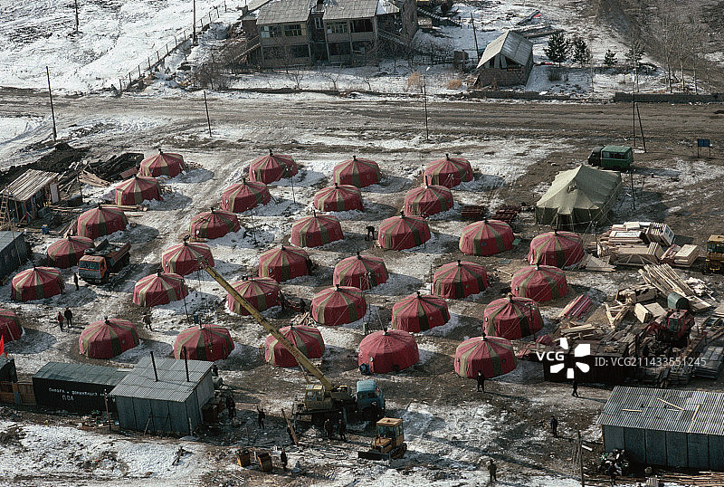 地震带的蒙古包图片素材