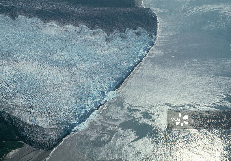 马拉思皮纳冰川和亚库塔特湾图片素材