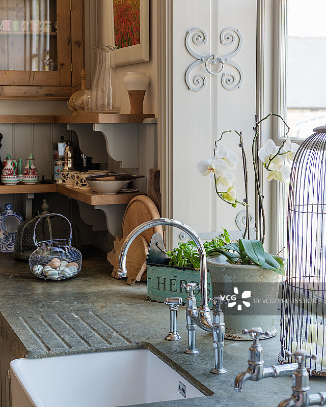 17世纪科茨沃尔德砂岩农舍图片素材