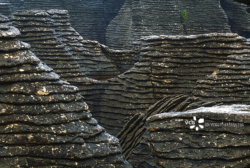 千饼岩图片素材