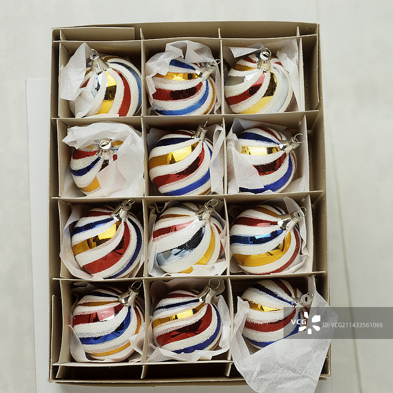 装饰精美的圣诞房屋图片素材