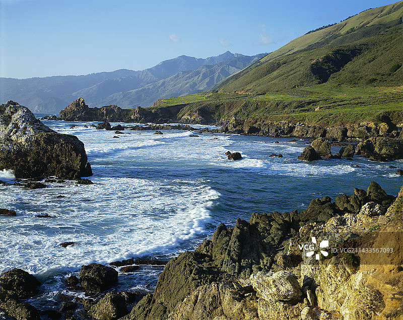 大苏尔海岸线图片素材