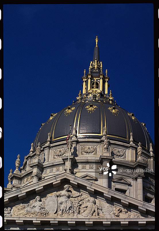 翻新后的旧金山市政厅图片素材