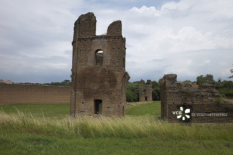 阿皮亚古道，马克森提乌斯竞技场和罗慕路斯陵墓图片素材