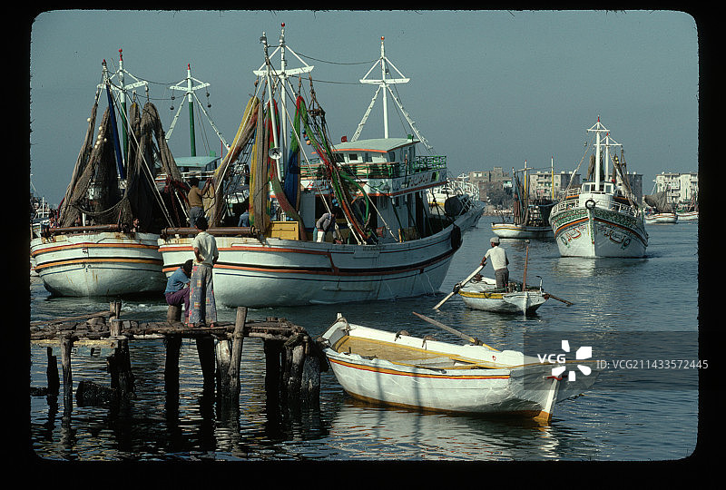 尼罗河上的渔船图片素材