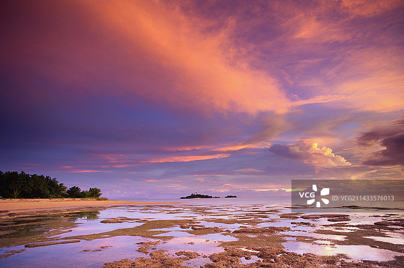 纳维亚维亚角的日落图片素材