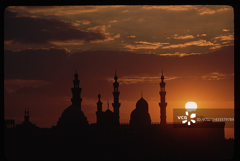 Riafi和苏丹哈桑清真寺的日落图片素材