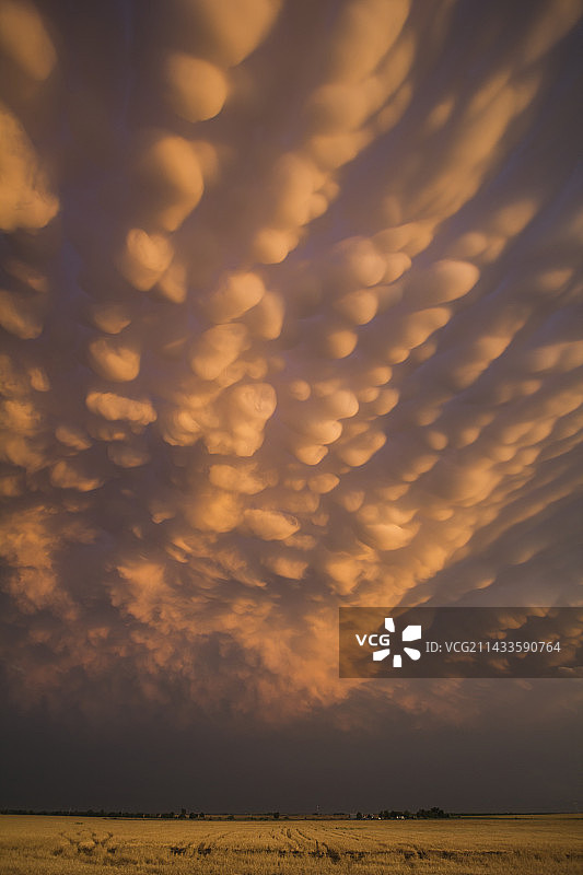 乳状云图片素材