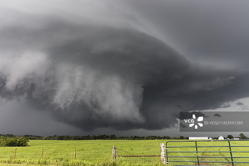 密苏里州高降水超级单体雷暴图片素材