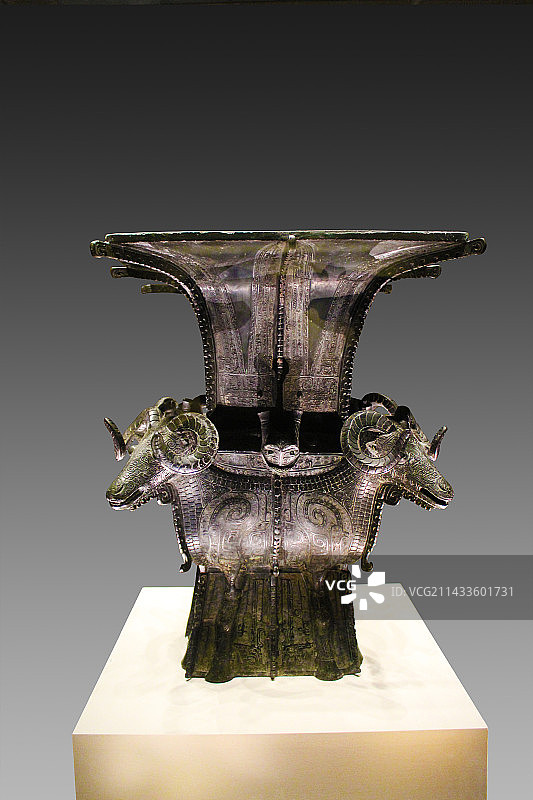 中国国家博物馆 四羊青铜方尊图片素材