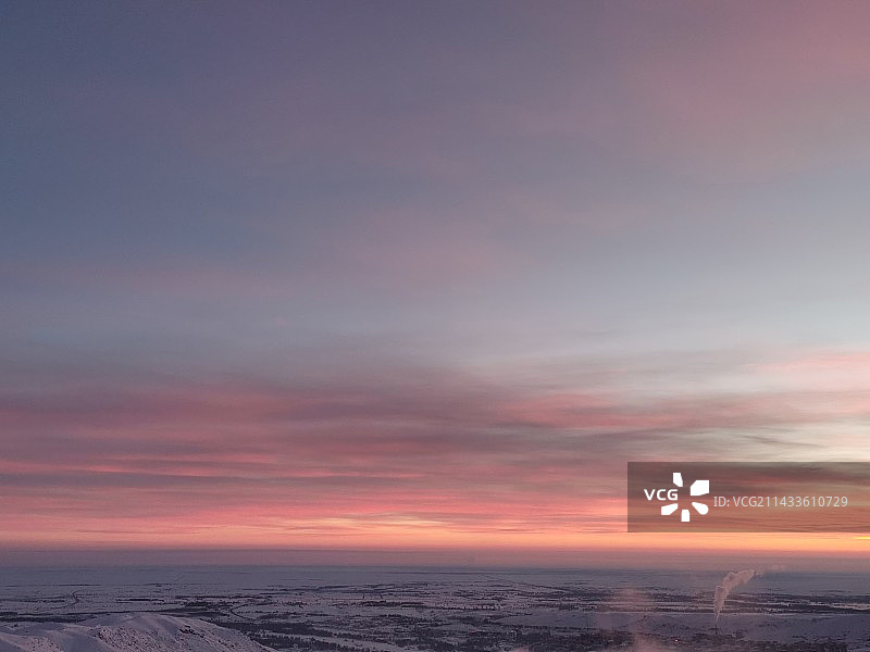 将军山滑雪场粉色晚霞图片素材
