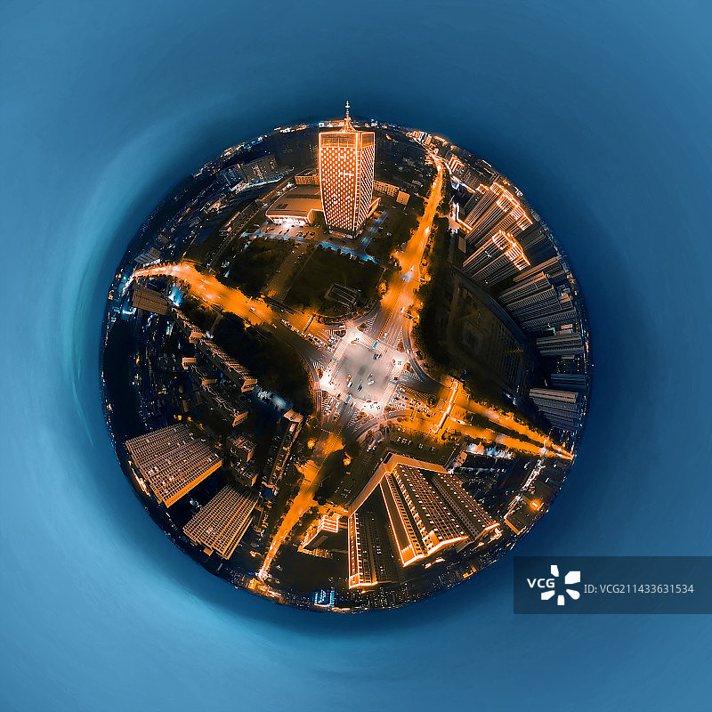 咸宁传媒大厦球形全景夜景街道图片素材
