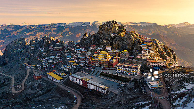 孜珠寺日出图片素材