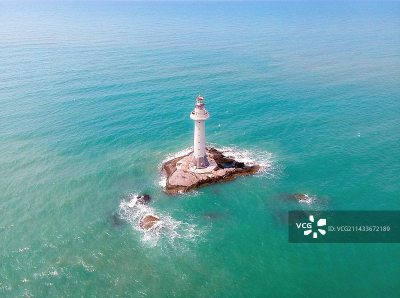 海南三亚市崖州大小洞天灯塔图片素材