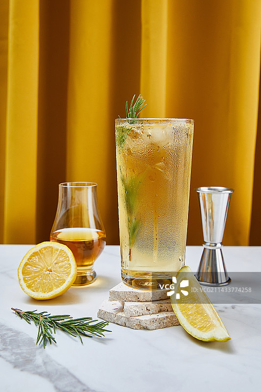 嗨棒、自制清酒、鸡尾酒、烈酒、威士忌图片素材