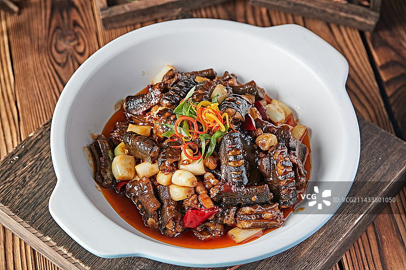 黄焖锅鳝鱼煲图片素材