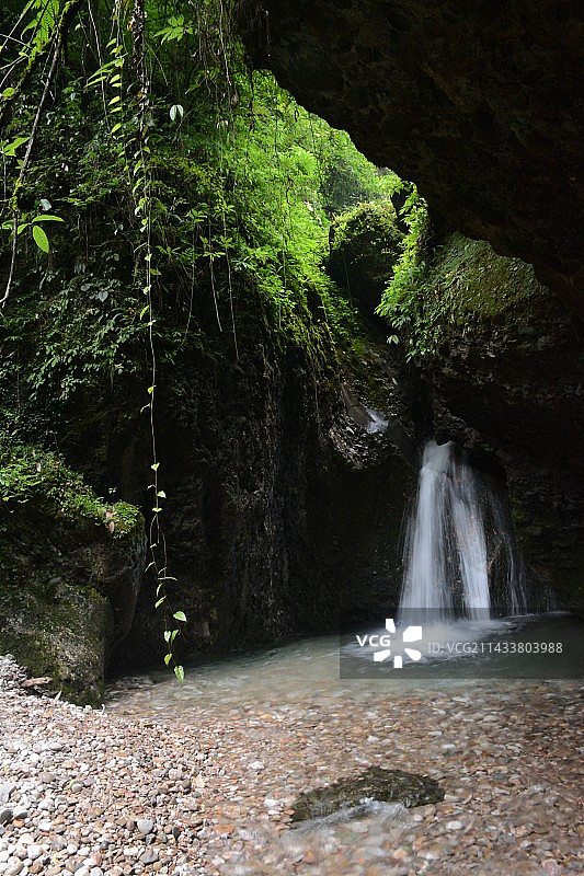 青城后山的瀑布图片素材