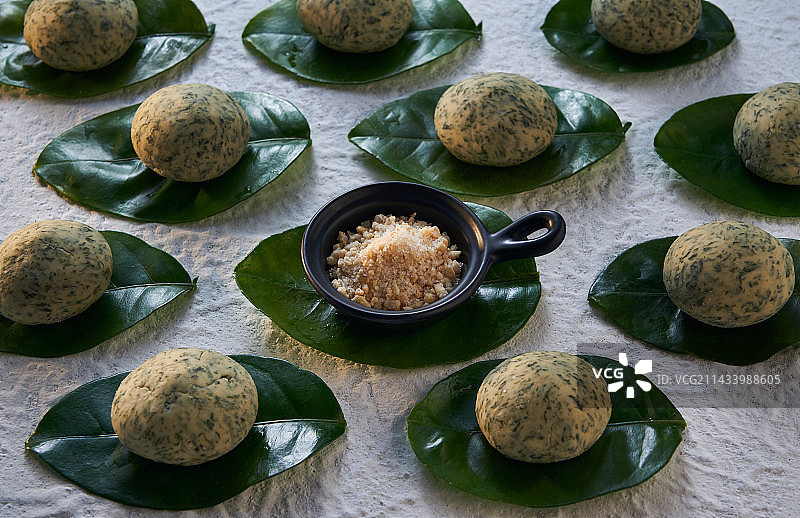 艾糍制作原料图片素材