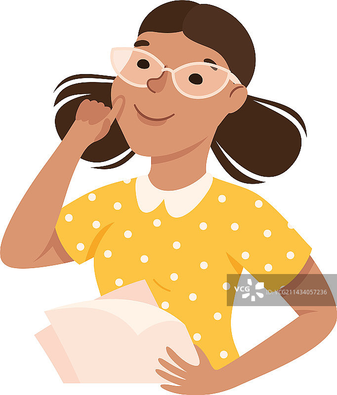 戴眼镜的年轻女职员与文件图片素材