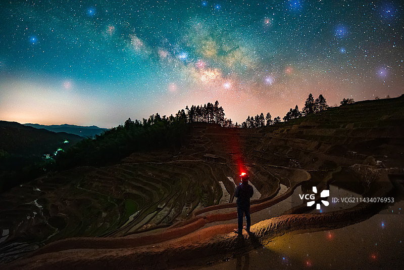 湖南娄底紫鹊界娄底梯田星空延时摄影图片素材