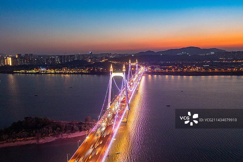 航拍湖南长沙城市夜景风光图片素材