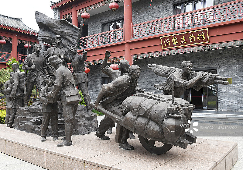 山东临沂临沭县沂蒙支前纪念馆雕塑图片素材