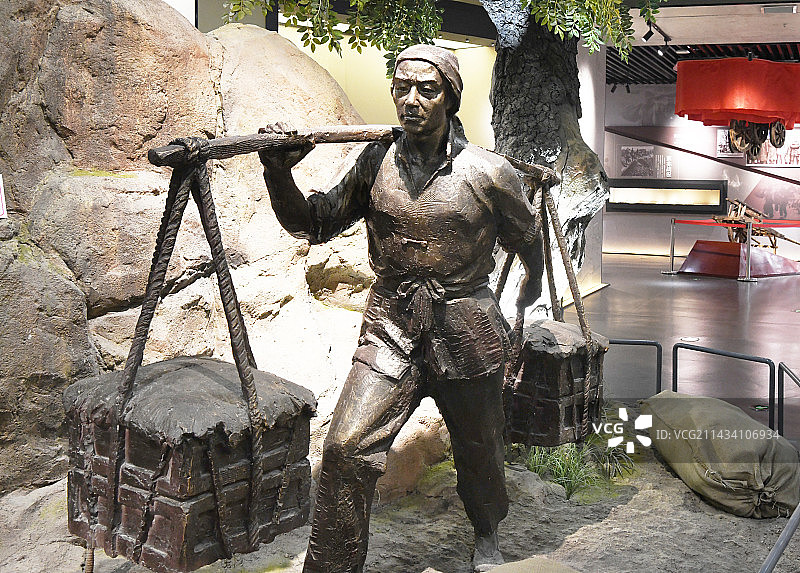 山东临沂临沭县沂蒙支前纪念馆雕塑图片素材