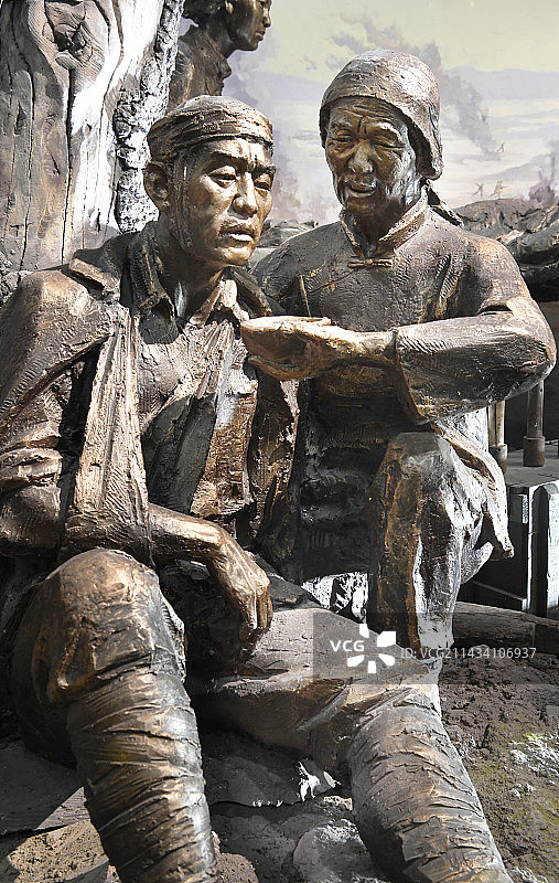 山东临沂临沭县沂蒙支前纪念馆雕塑图片素材