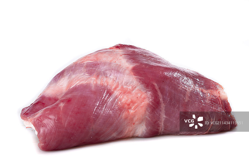 白底上的新鲜羊肉图片素材